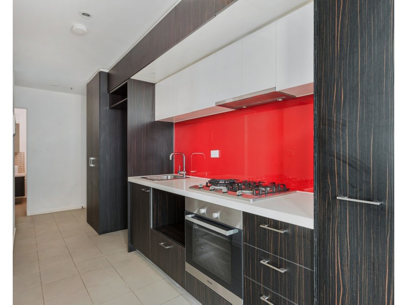 1907/8 Sutherland Street, Melbourne VIC 3000