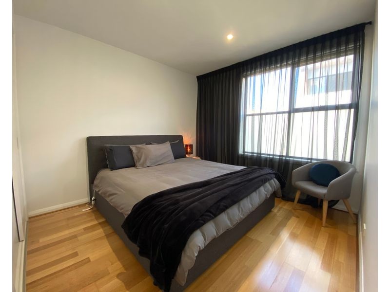 18/70 Brunswick Road, Brunswick VIC 3056