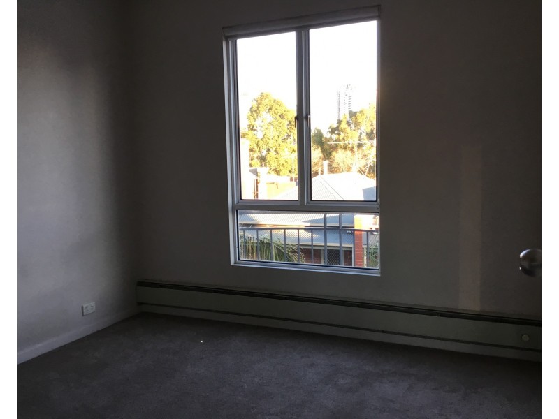 217/101 Grattan Street, Carlton VIC 3053