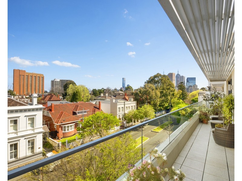 302/140 Gipps Street, East Melbourne VIC 3002