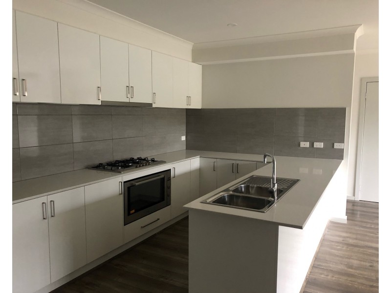 2/1254 Sydney Road, Fawkner VIC 3060