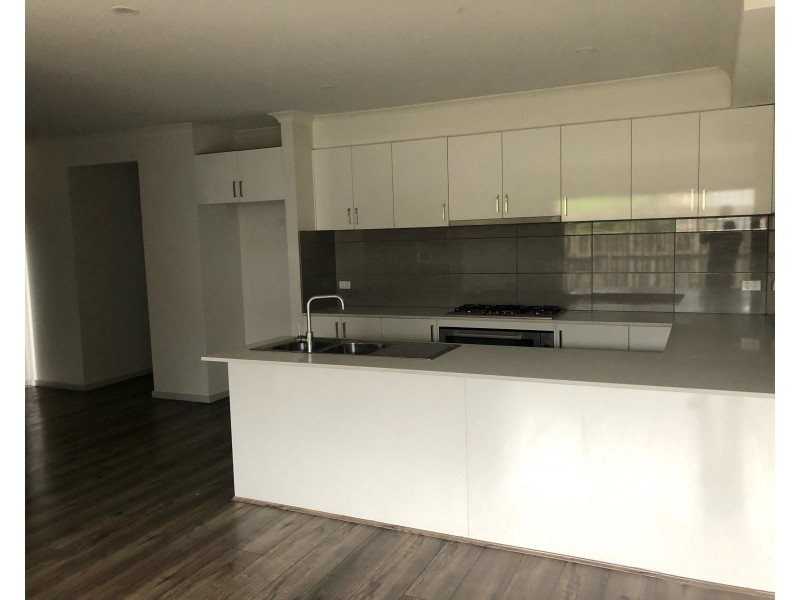 2/1254 Sydney Road, Fawkner VIC 3060