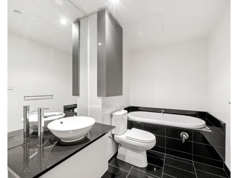 1605/7 Riverside Quay, Southbank VIC 3006