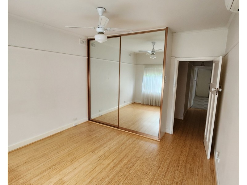 561 Pascoe Vale Road, Pascoe Vale VIC 3044