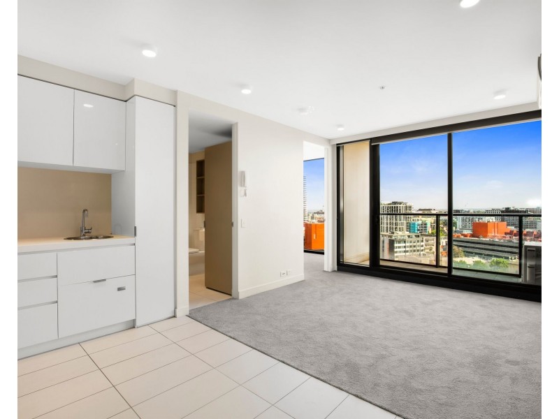 1306/33 Mackenzie Street, Melbourne VIC 3000
