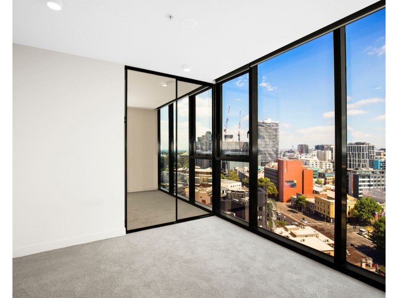 1306/33 Mackenzie Street, Melbourne VIC 3000