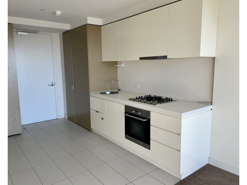 1303/33 Mackenzie Street, Melbourne VIC 3000