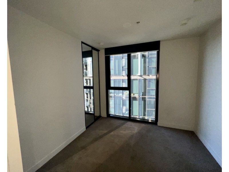 1303/33 Mackenzie Street, Melbourne VIC 3000