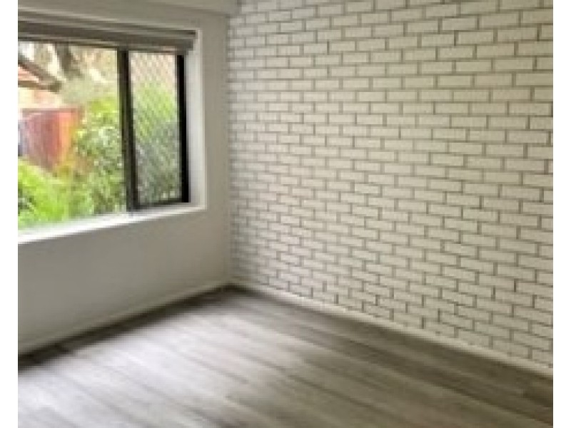 5/2-6 Moore Street, Coburg VIC 3058