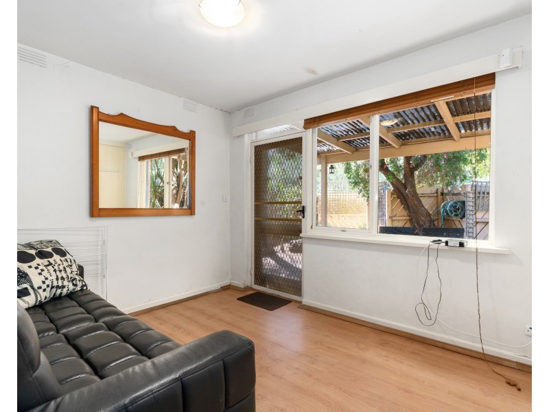 1/7 Ripon Grove, Elsternwick VIC 3185