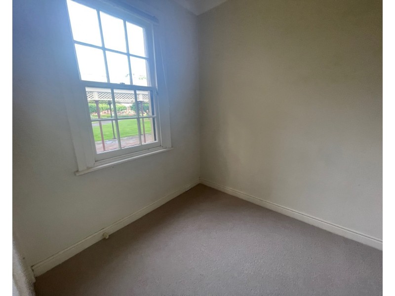 18 Wiltshire Drive, Kew VIC 3101