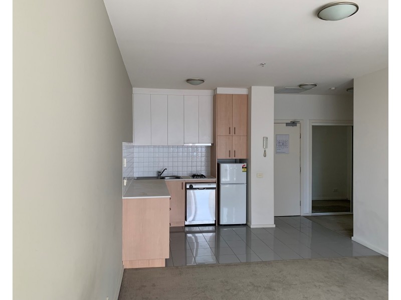 2201/250 Elizabeth Street, Melbourne VIC 3000