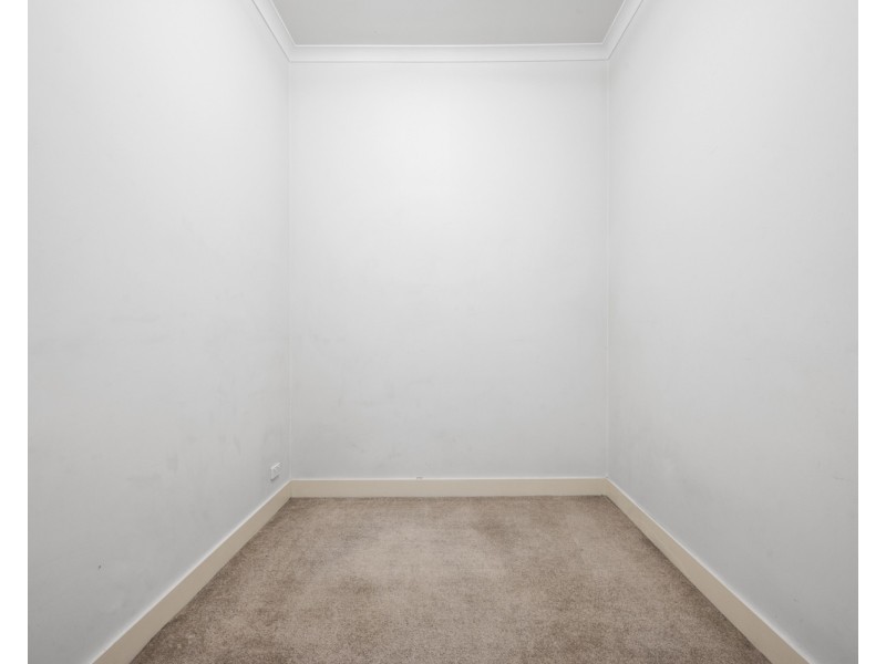 1/20 Somerset Place, Melbourne VIC 3004