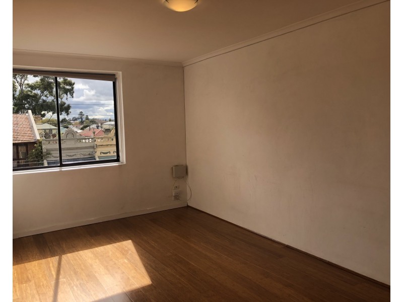 8/96-98 Glenlyon Road, Brunswick VIC 3056