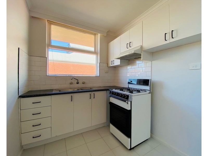 1/23 Balmoral Avenue, Brunswick East VIC 3057