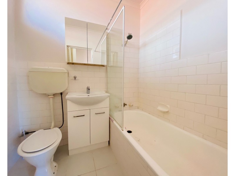 1/23 Balmoral Avenue, Brunswick East VIC 3057