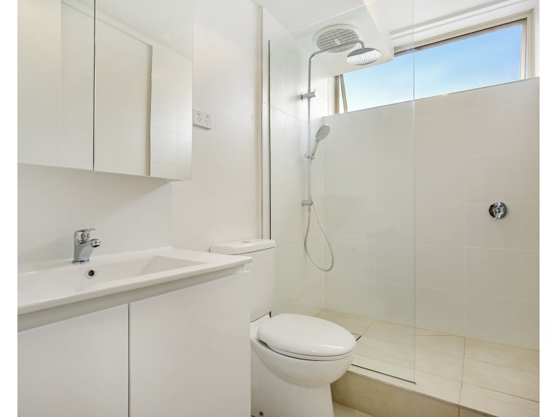 9/126 Albert Street, East Melbourne VIC 3002
