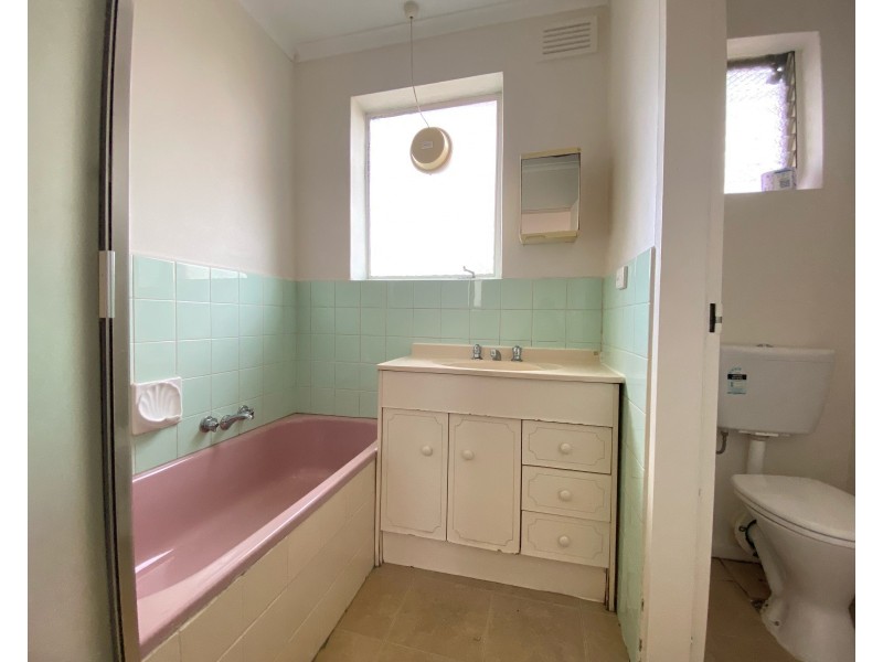 12/20 Fitzgerald Road, Essendon VIC 3040