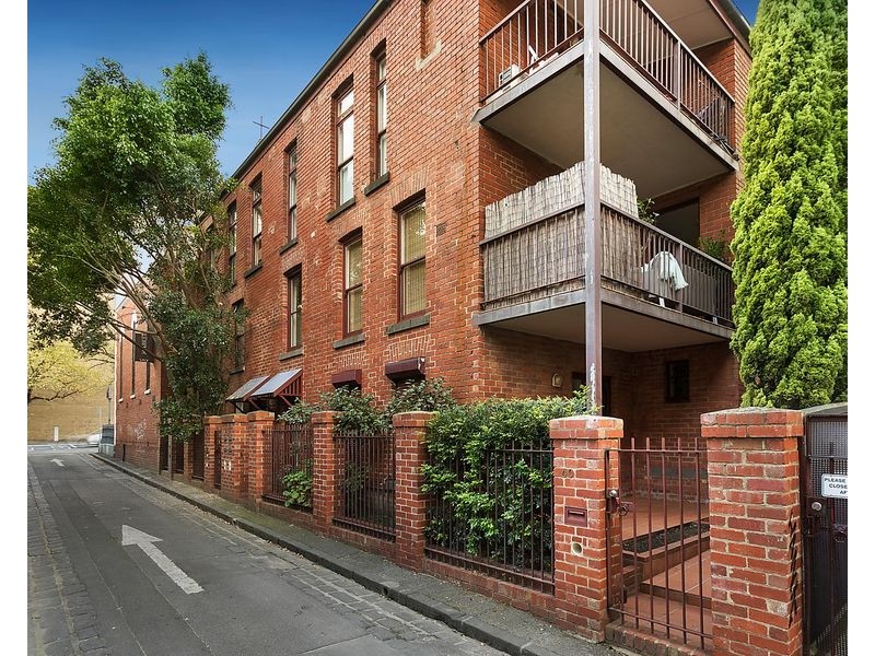4/42 Grattan Place, Carlton VIC 3053