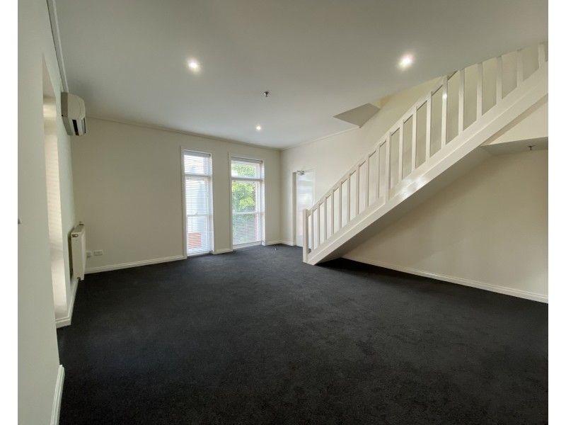 4/42 Grattan Place, Carlton VIC 3053