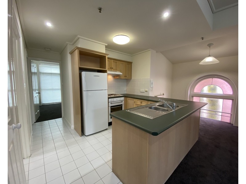 4/42 Grattan Place, Carlton VIC 3053