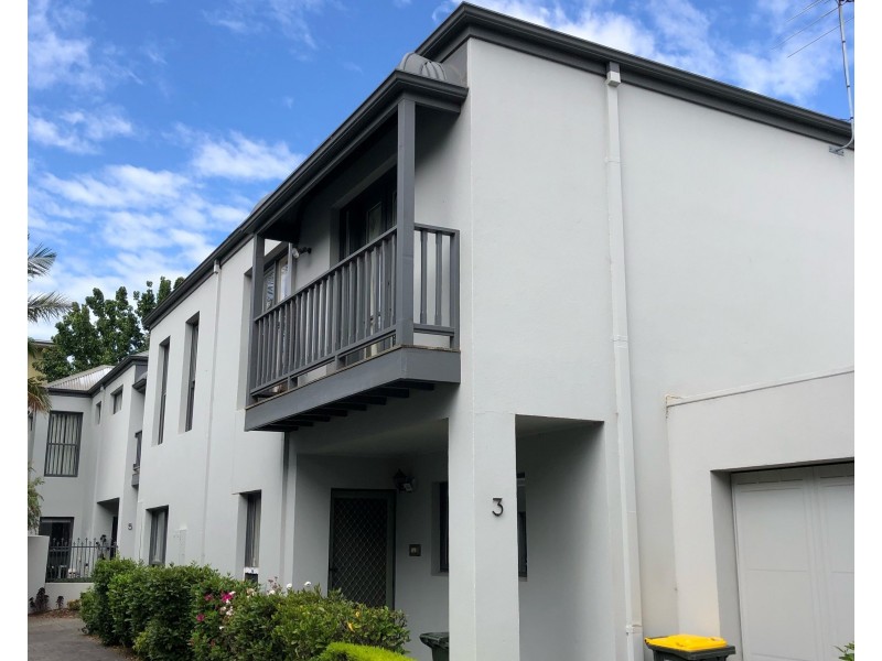 3/224 Barkly Street, Brunswick VIC 3056