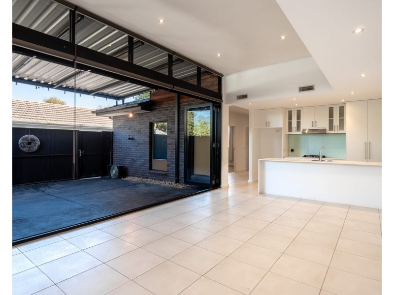 4 Alwyn Street, Pascoe Vale VIC 3044