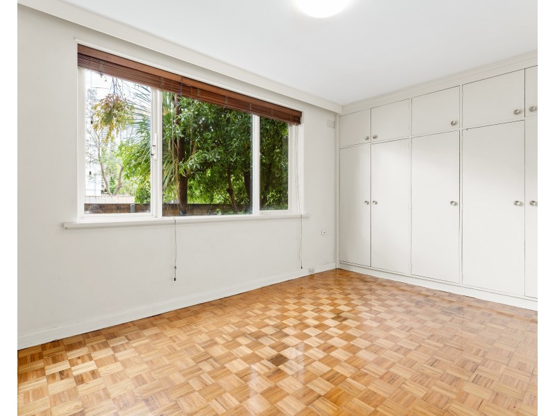 14/24 Acland Street, St Kilda VIC 3182