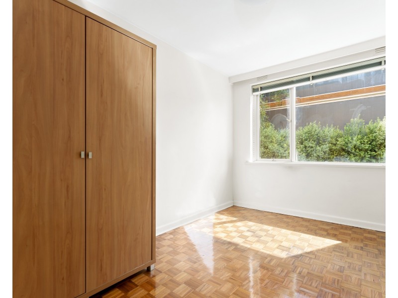 14/24 Acland Street, St Kilda VIC 3182