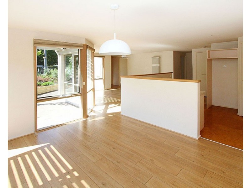 1/6 Georgina Parade, Camberwell VIC 3124
