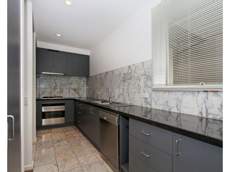 701/4 Acacia Place, Abbotsford VIC 3067