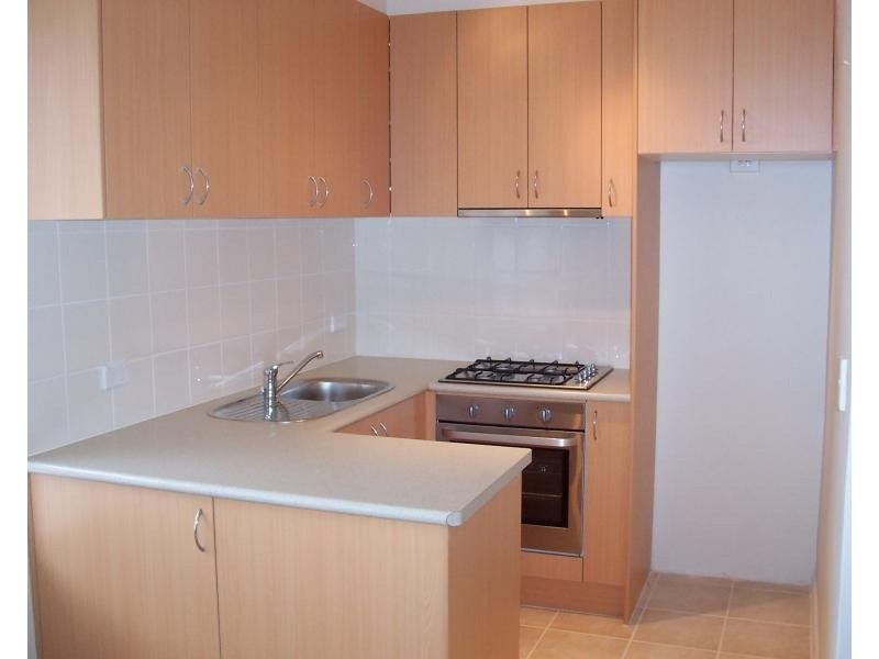 12/30 Ross Street, Northcote VIC 3070