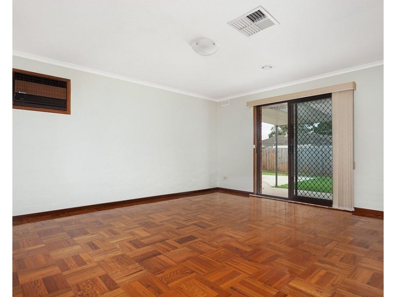 15 Dunbar Court, Keilor Downs VIC 3038