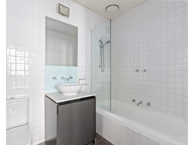 604/233 Collins Street, Melbourne VIC 3000