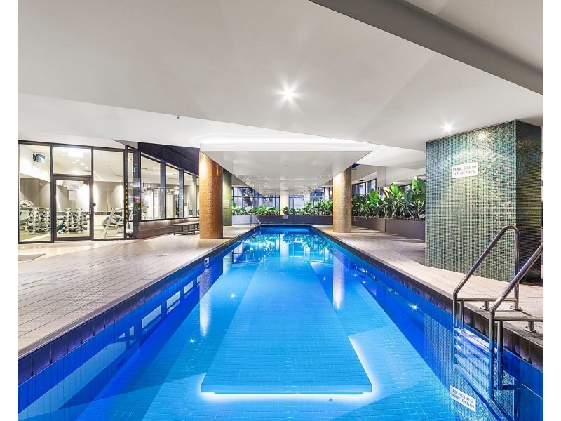 1008/80 Clarendon Street, Southbank VIC 3006