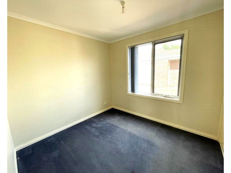 2/113-115 Railway Avenue, Laverton VIC 3028