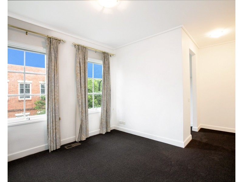 5 Cromwell Place, South Yarra VIC 3141
