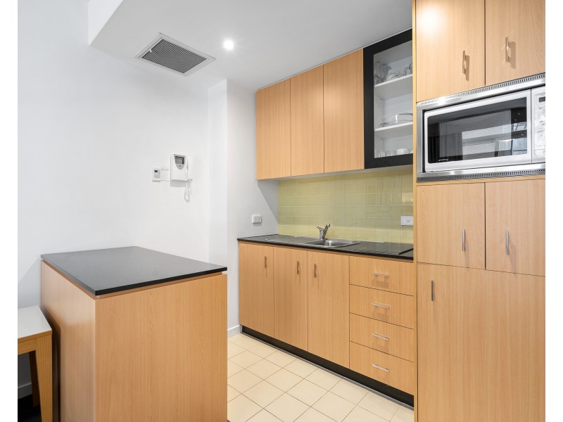 33/394 Collins Street, Melbourne VIC 3000