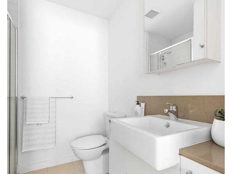 108/33 Cliveden Close, East Melbourne VIC 3002