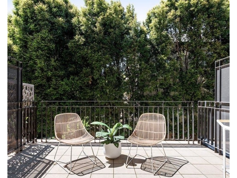108/33 Cliveden Close, East Melbourne VIC 3002