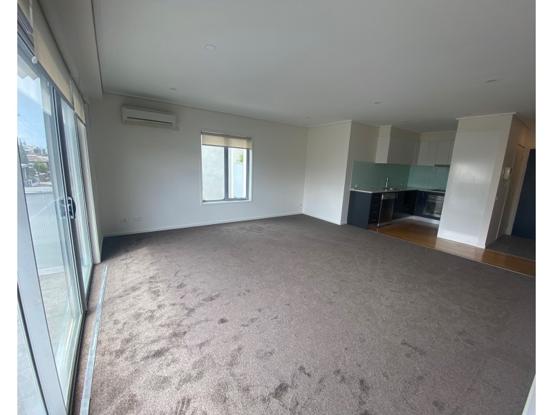 11/272 Albert Street, Brunswick VIC 3056