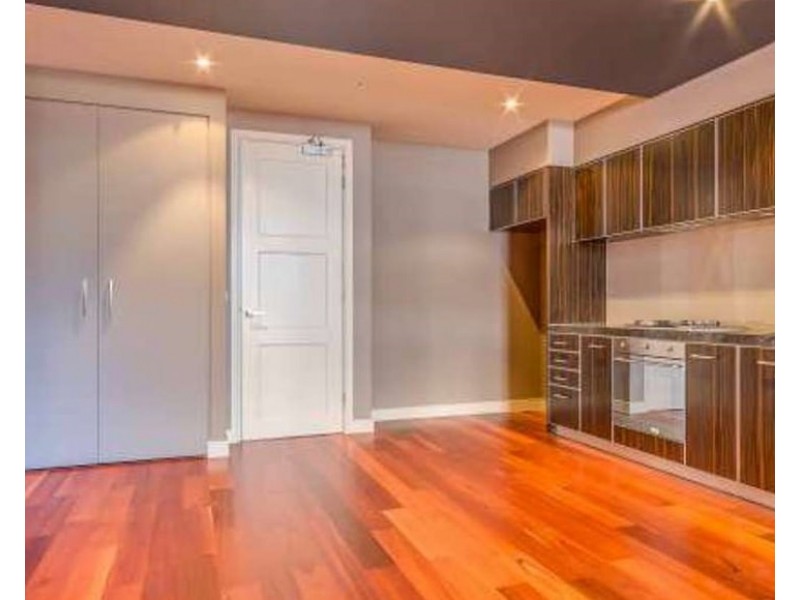 713/218 A’Beckett Street, Melbourne VIC 3000