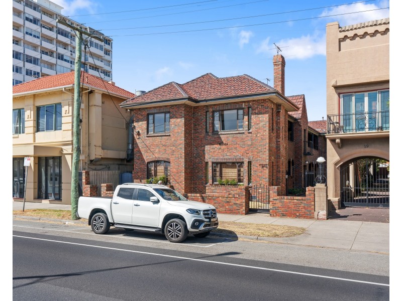 4/18 Marine Parade, St Kilda VIC 3182