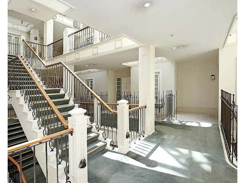 2/180 Little Collins Street, Melbourne VIC 3000