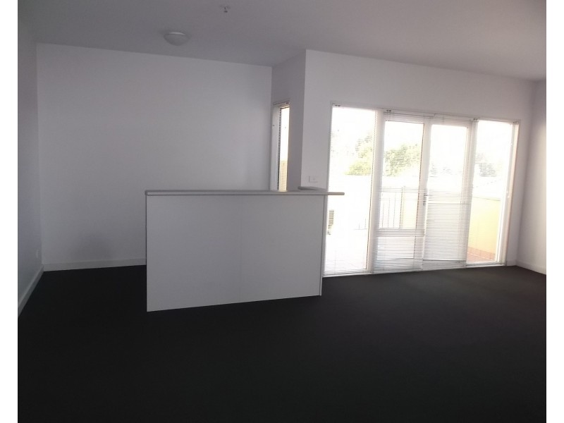 40/1 Gatehouse Drive, Kensington VIC 3031