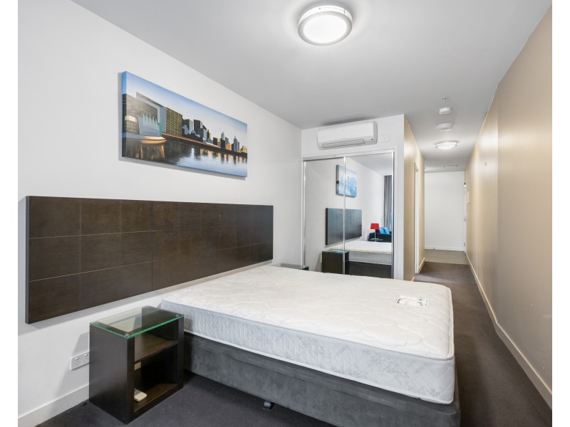 1031/43 Therry Street, Melbourne VIC 3000