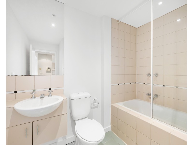 1002/39 Queen Street, Melbourne VIC 3000