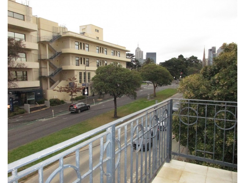 3/200 Albert Street, East Melbourne VIC 3002