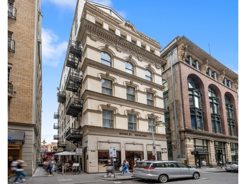 402/241 Flinders Lane, Melbourne VIC 3000