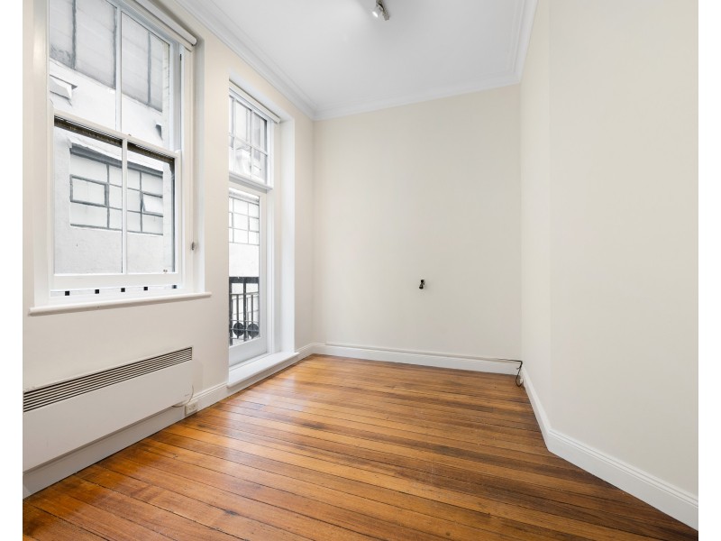 402/241 Flinders Lane, Melbourne VIC 3000